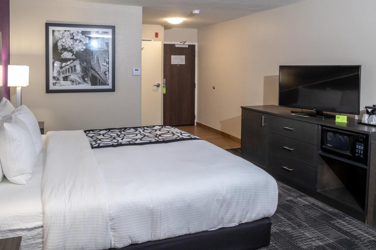 La Quinta By Wyndham Columbus Ms Hotel Ngoại thất bức ảnh