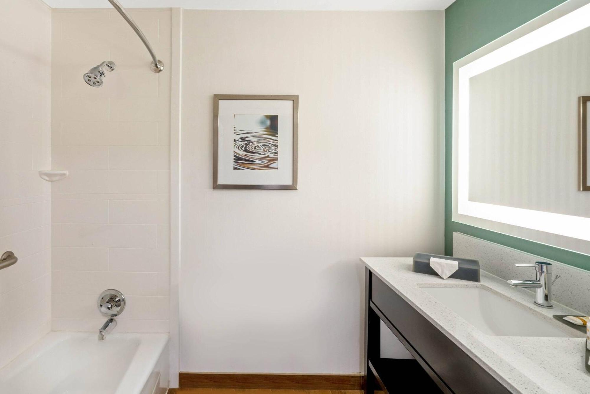 La Quinta By Wyndham Columbus Ms Hotel Ngoại thất bức ảnh