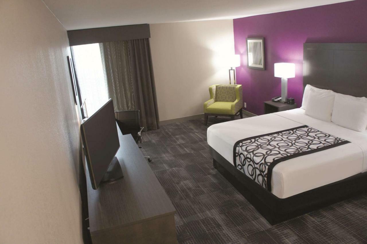 La Quinta By Wyndham Columbus Ms Hotel Ngoại thất bức ảnh